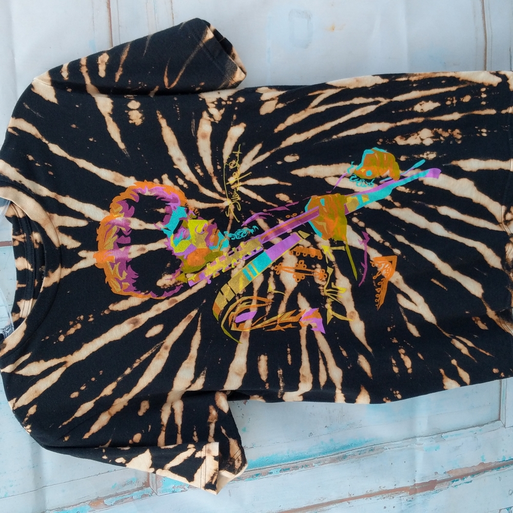 Jimi Hendrix authentic Hendrix small tie dye t shirt